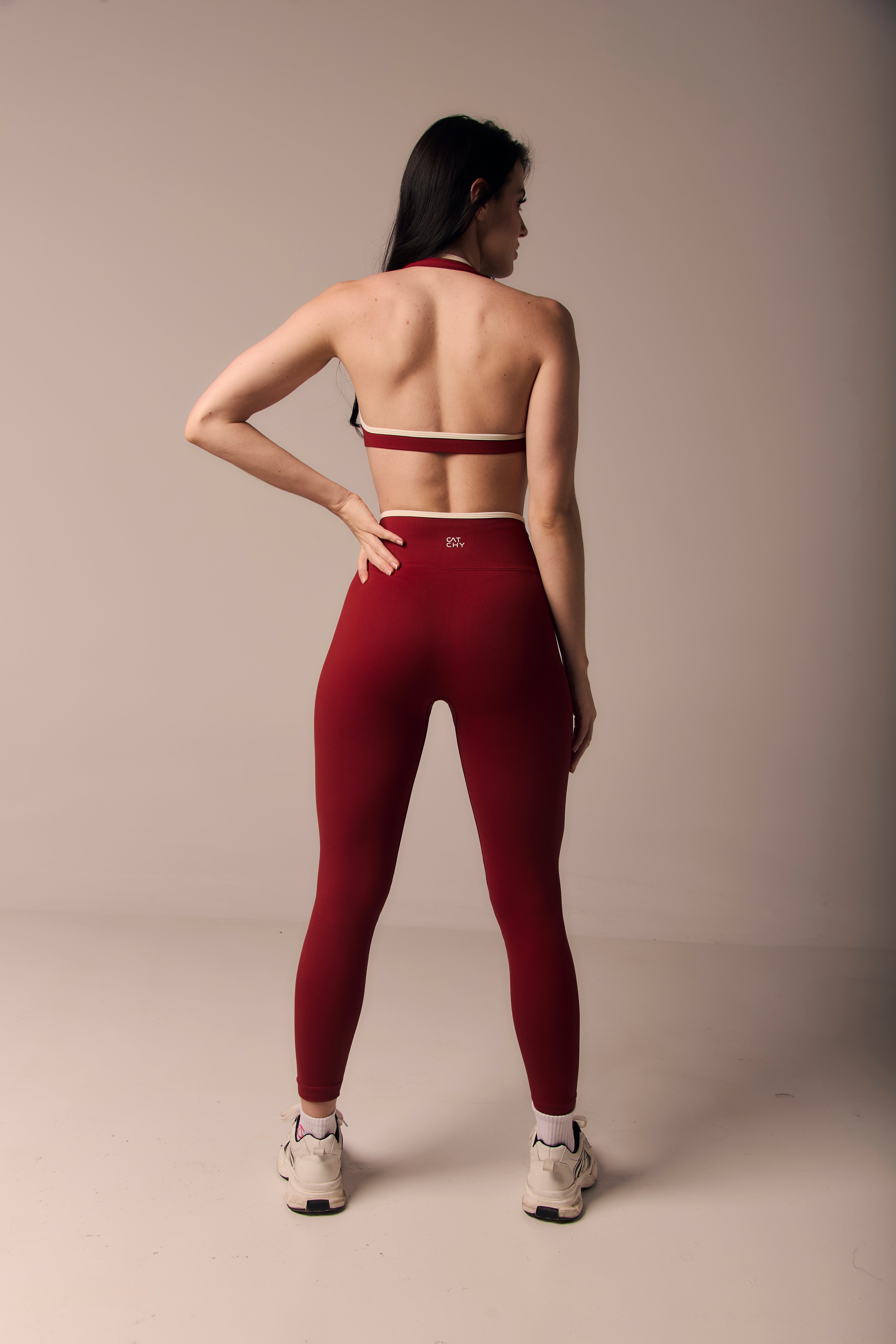 The Line Set Vino - Sesgo crudo