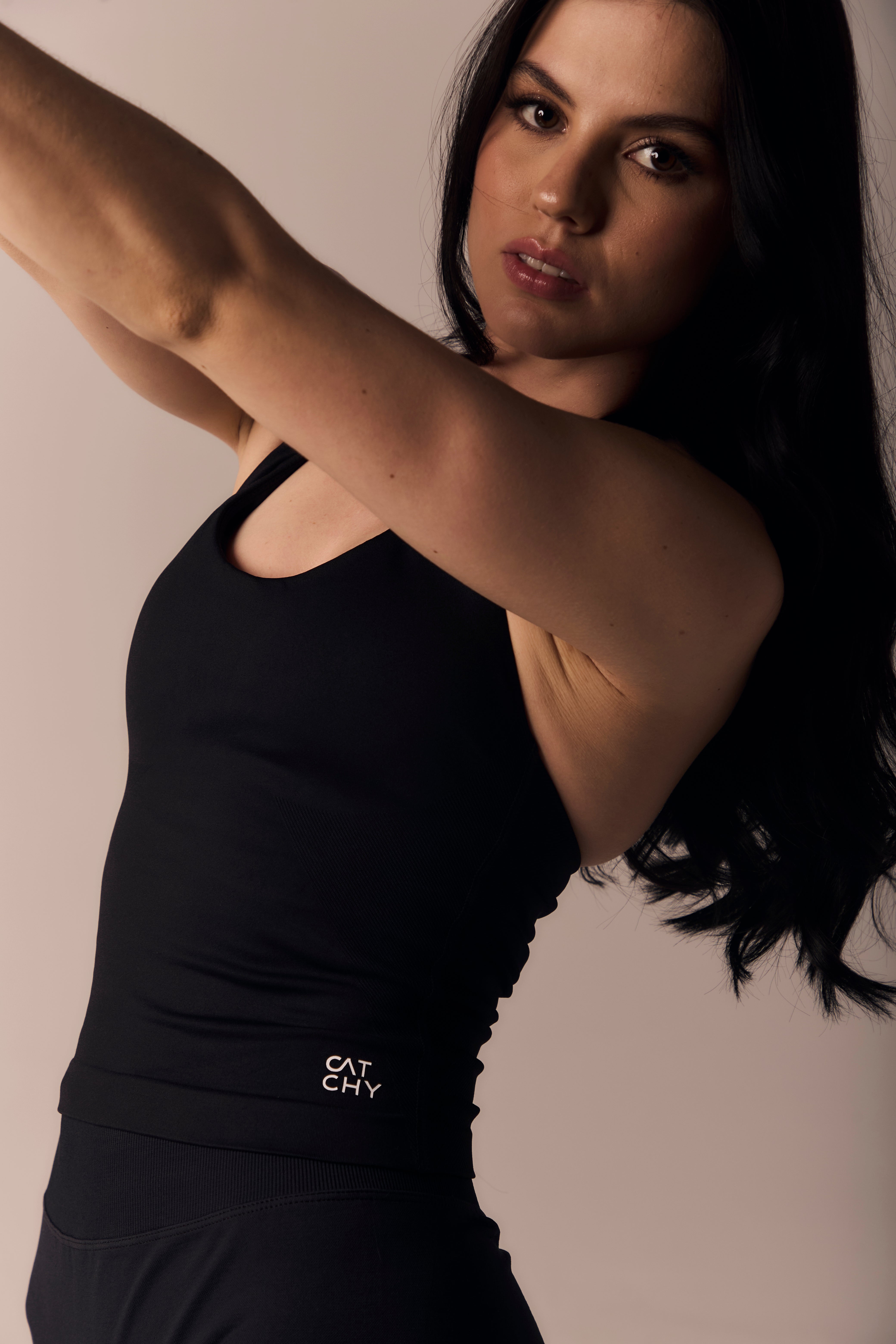 The Skinn Top – Blusa Halter Negro